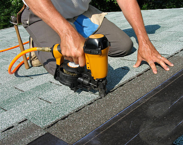 Best Residential Roofing Contractor  in Hoschton, GA